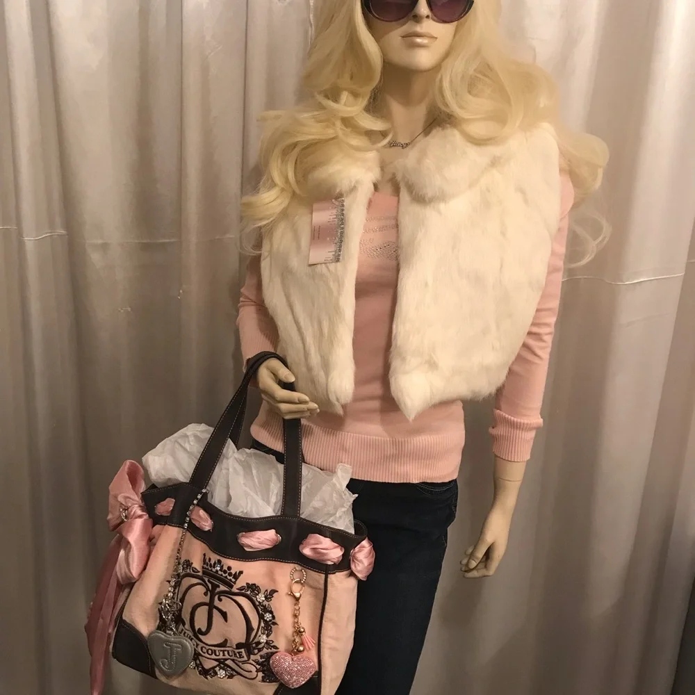 COPY - Super rare y2k 🦄juicy couture 🐰 rabbit fur caplet - Picture 6 of 15